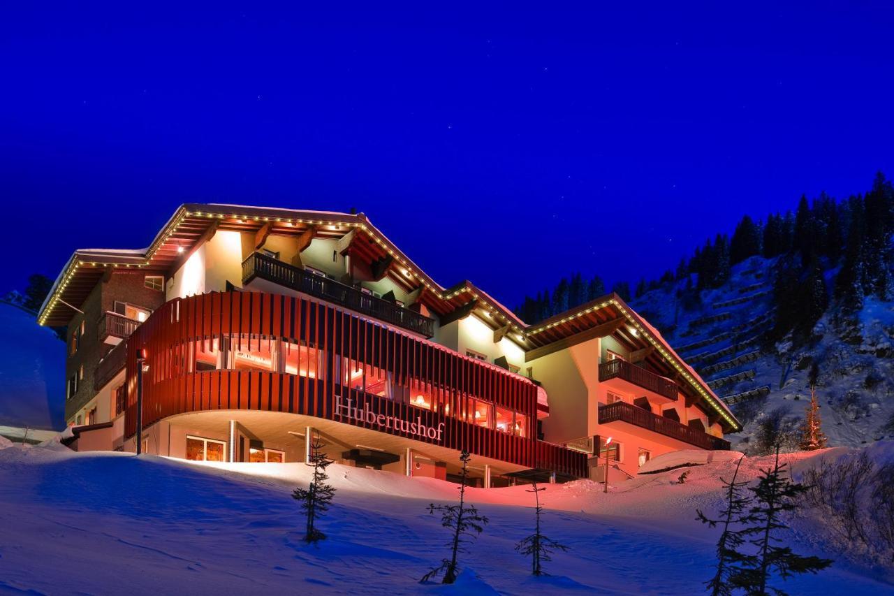 Wohlfuehlhotel Hubertushof Stuben am Arlberg Esterno foto