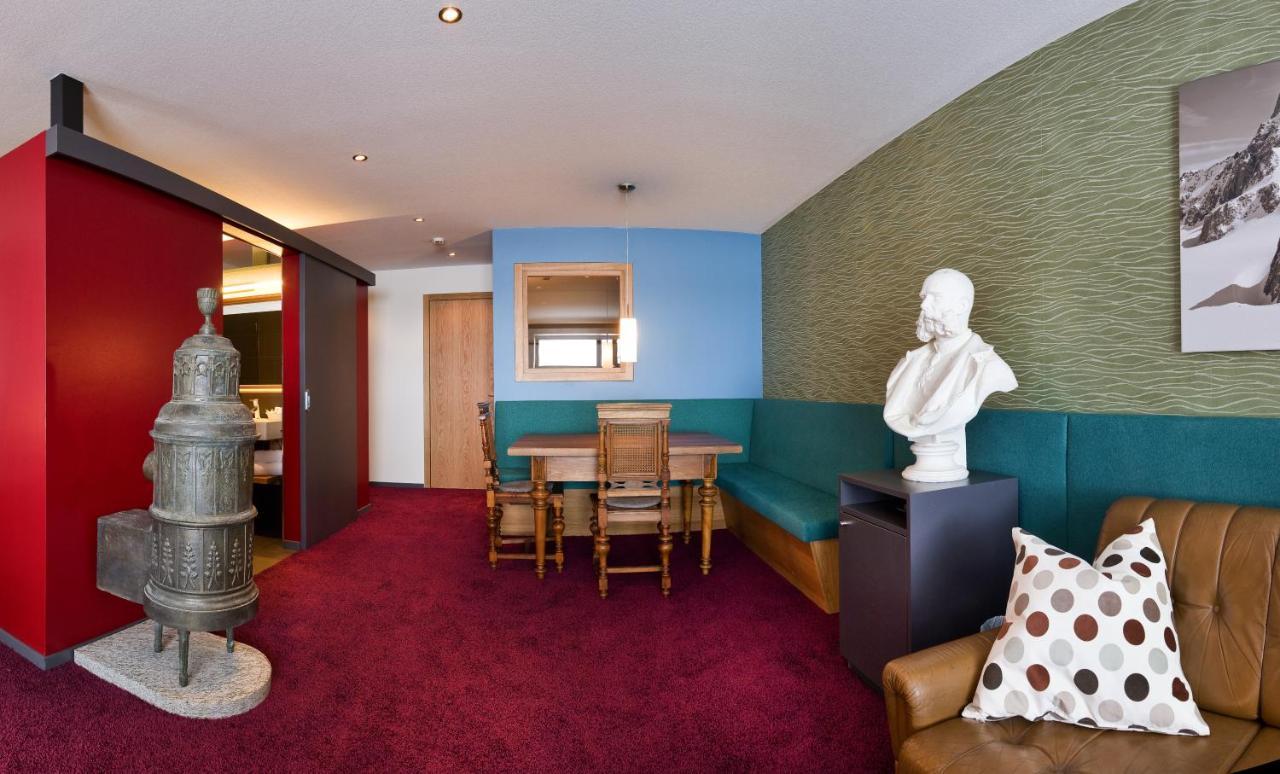 Wohlfuehlhotel Hubertushof Stuben am Arlberg Esterno foto