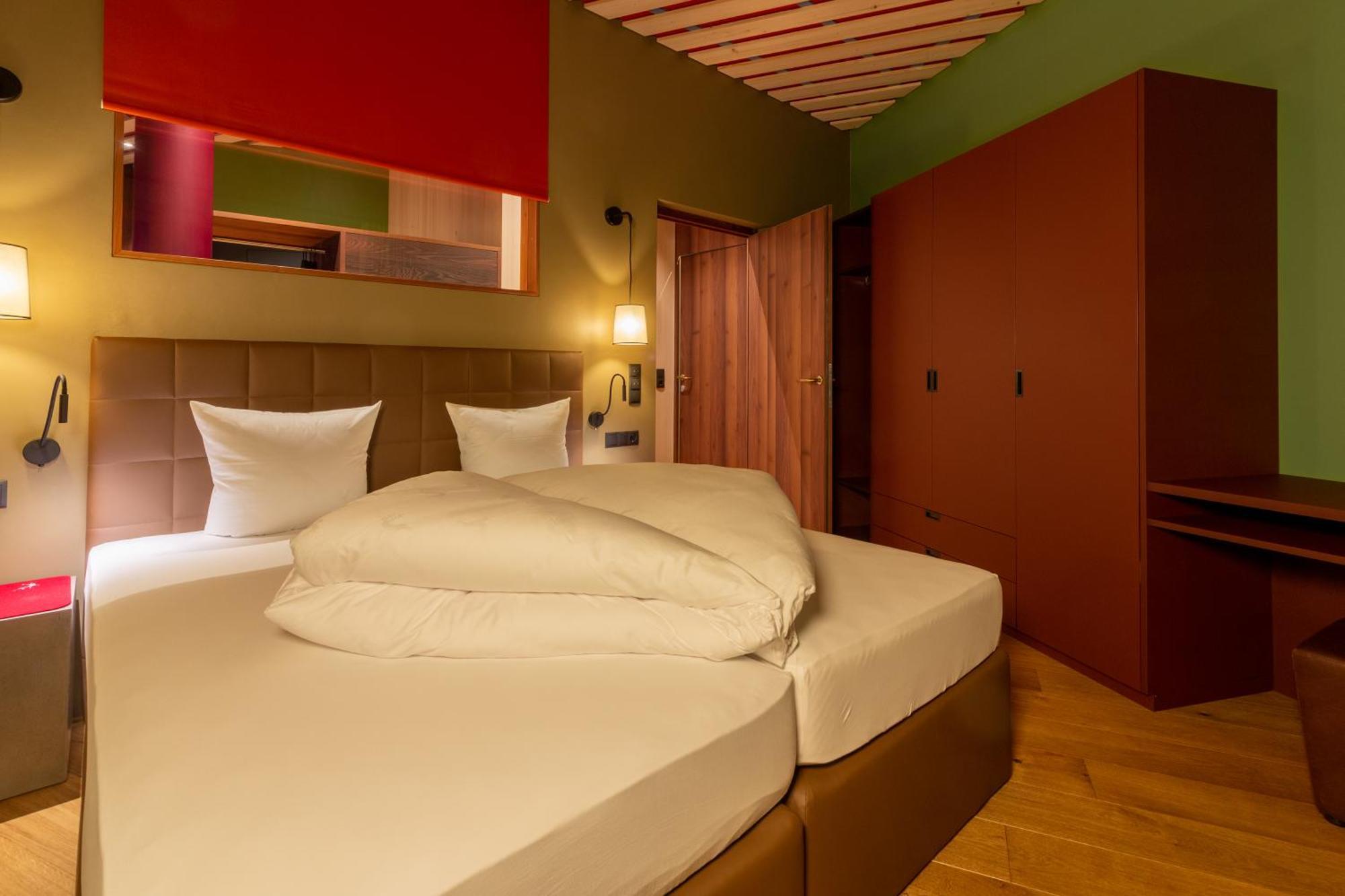 Wohlfuehlhotel Hubertushof Stuben am Arlberg Esterno foto