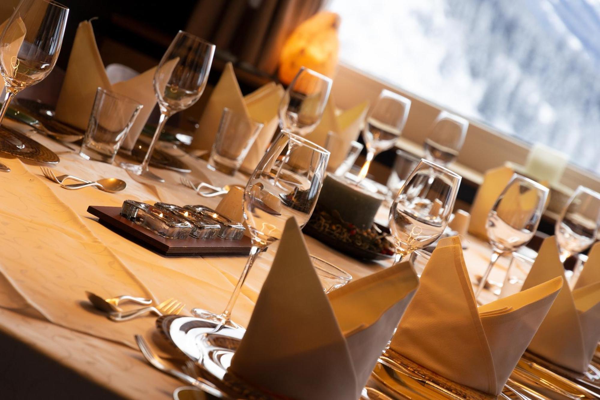Wohlfuehlhotel Hubertushof Stuben am Arlberg Esterno foto